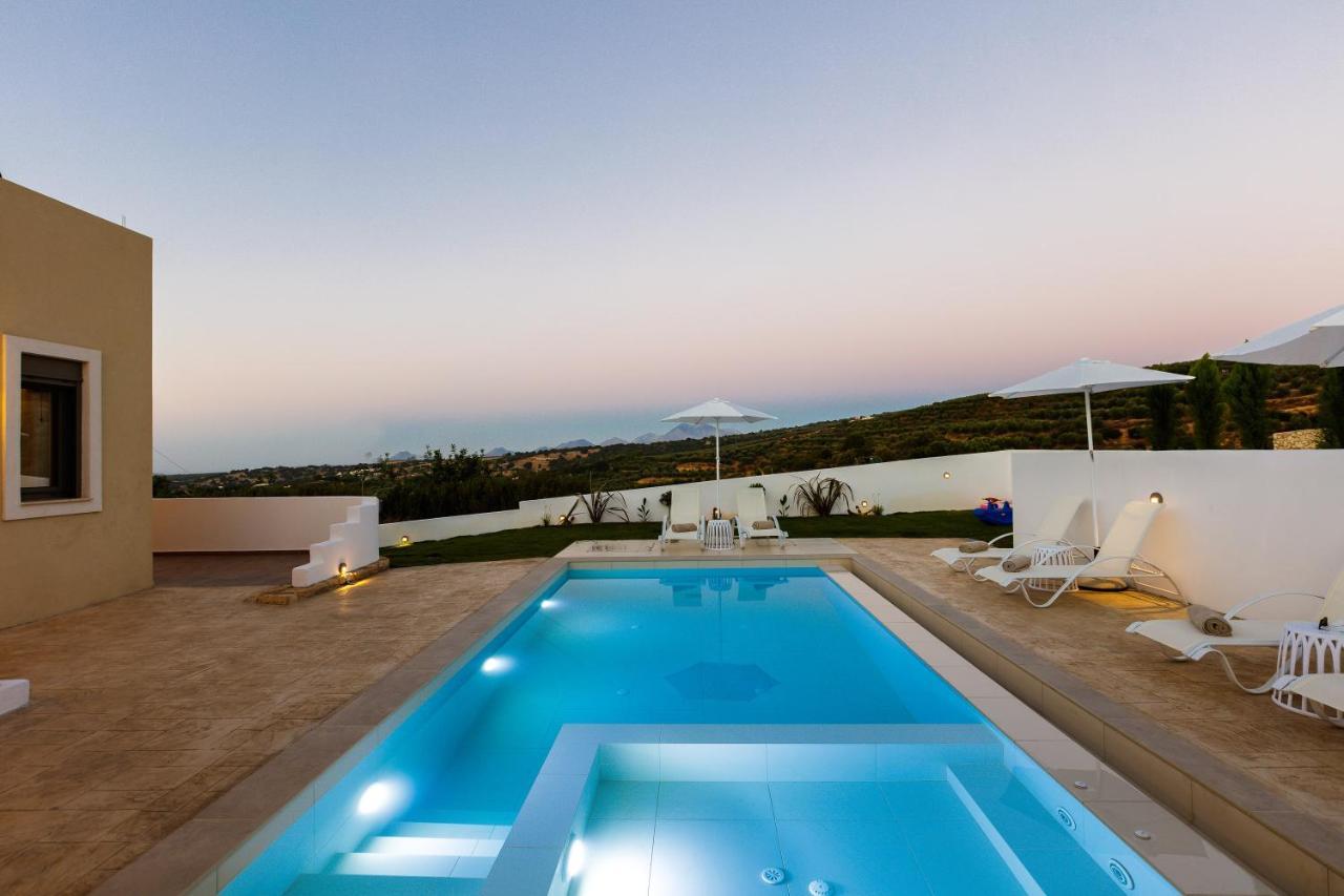 Aerin Villa, A Sublime Sanctuary, By Thinkvilla Roupai Luaran gambar
